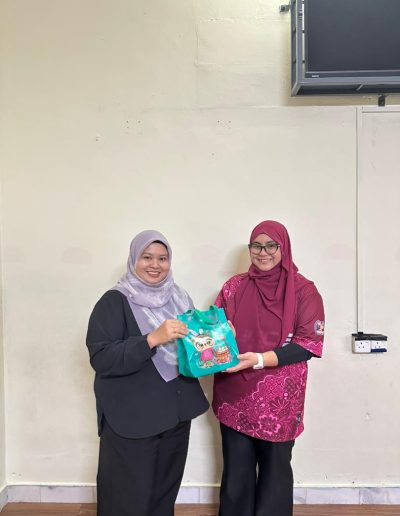 Modul CU2 WA8 Carry Out Special Needs Activities (2)